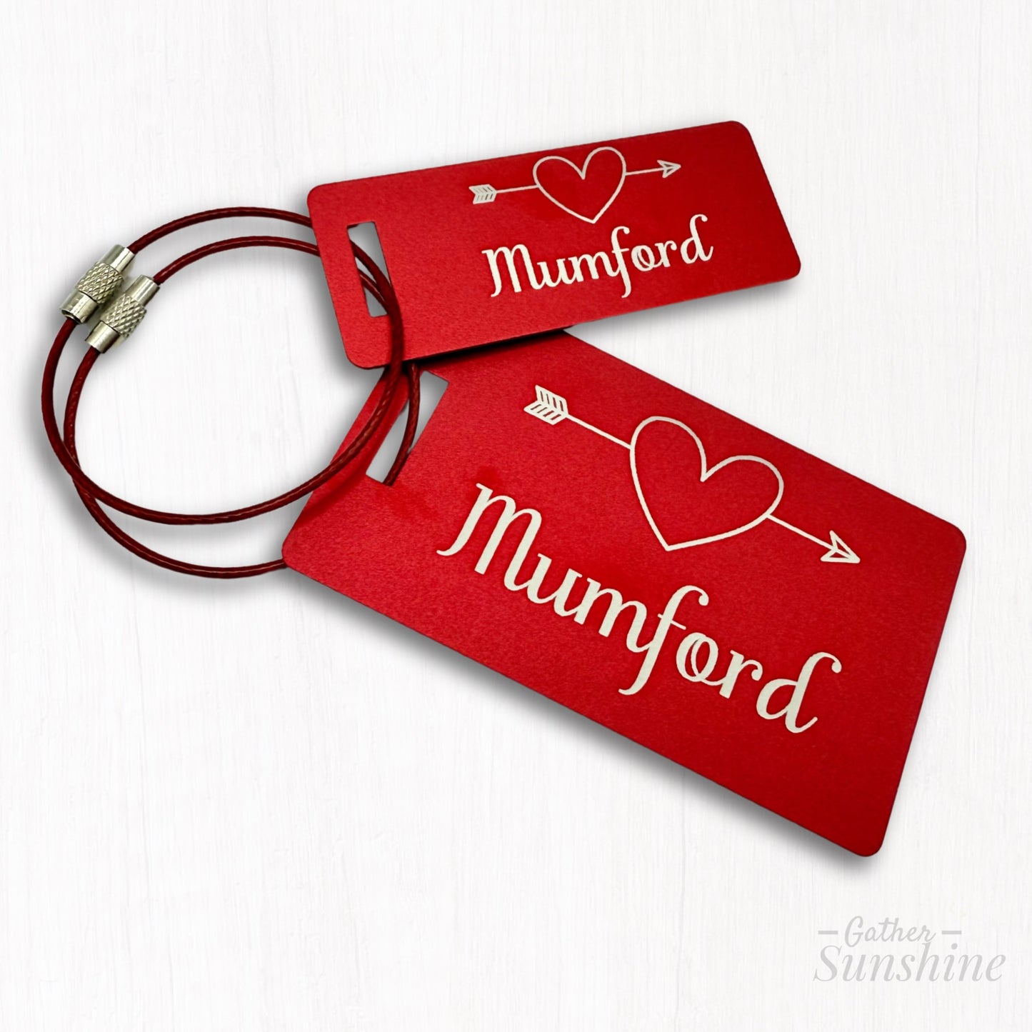 Love Struck Heart Luggage Tag | Personalized Travel Gift for Her or Couples | Custom Engraved Name Bag Tag in 8 Colors